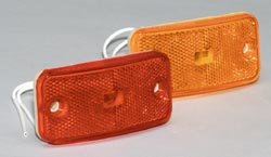 Picture of Peterson Fluid V154R Rectangular Clearance Marker Light - Red Lens
