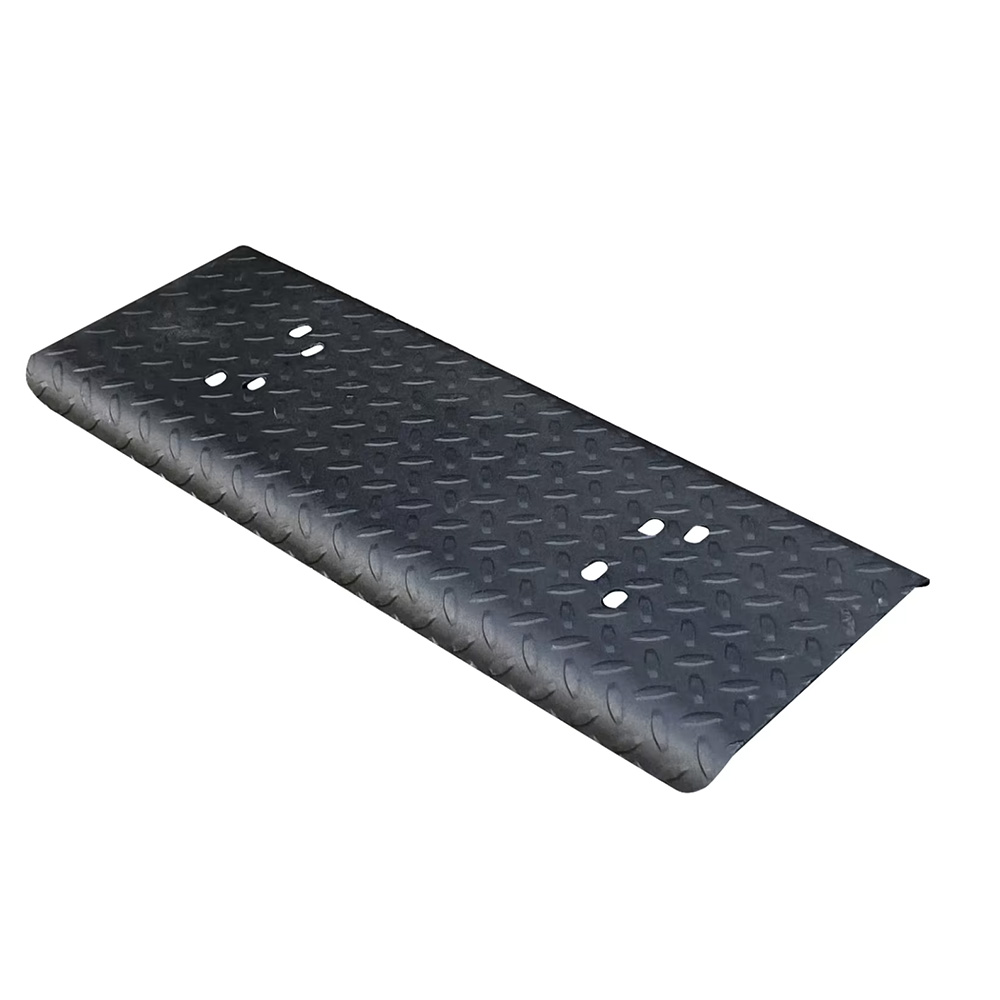 C.e. Smith 30250 Trailer Tongue Step Pad 25" x 9" Non-Slip Surface