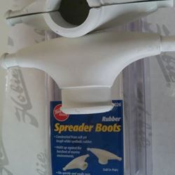 Picture of Taylor Made 960026 Rubber Spreader Boots for Sailboat Rigging 1-2 Inch